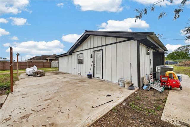 1300 Greenland Circle, Mission, TX 78572