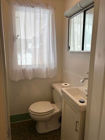 873 Hendrick Road, Norton Shores, MI 49441