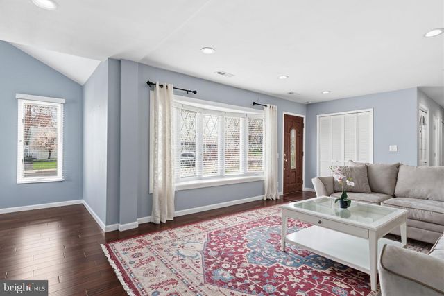 802 ELDRIDGE RD, Fairless Hills, PA 19030