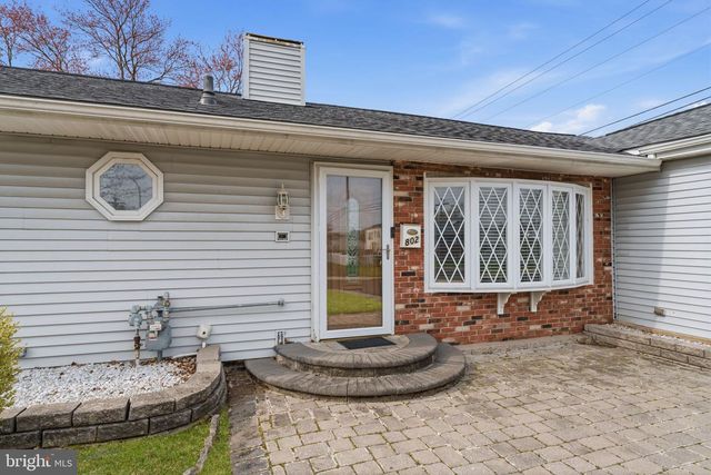 802 ELDRIDGE RD, Fairless Hills, PA 19030