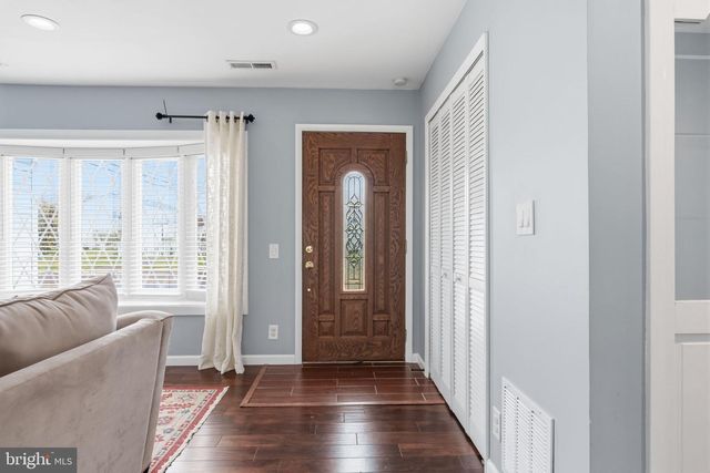 802 ELDRIDGE RD, Fairless Hills, PA 19030