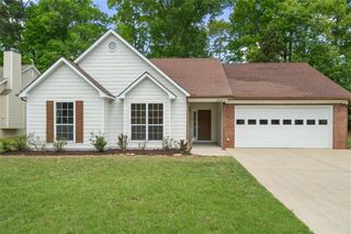 1095 Athena Court, Acworth, GA 30101