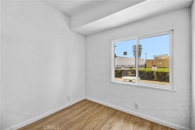 2065 W Orange Grove Avenue, Pomona, CA 91768