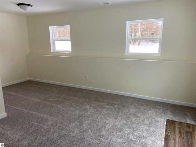 20297 Richardson Road, Lake Ann, MI 49650