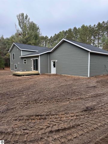 20297 Richardson Road, Lake Ann, MI 49650