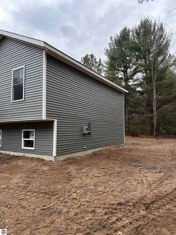 20297 Richardson Road, Lake Ann, MI 49650