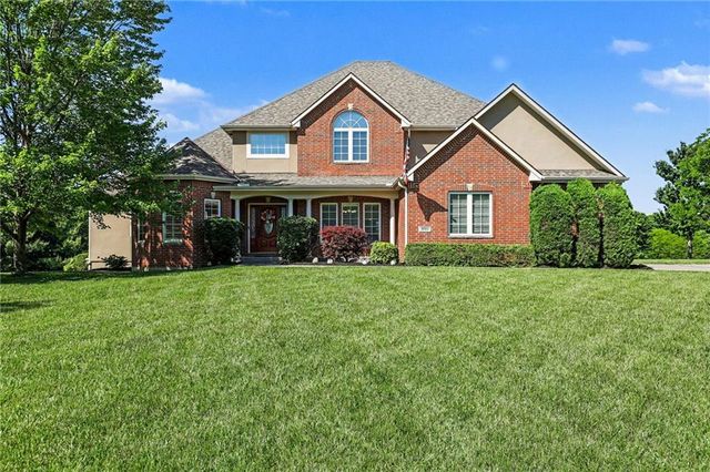 9705 NE JACOB Lane, Lee's Summit, MO 64086