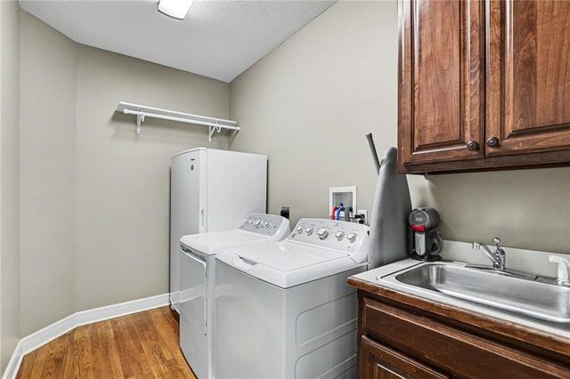 9705 NE JACOB Lane, Lee's Summit, MO 64086