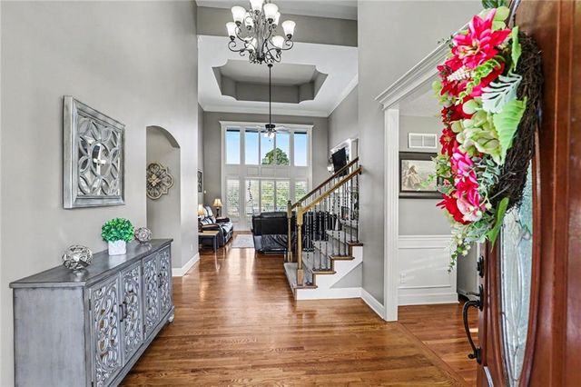 9705 NE JACOB Lane, Lee's Summit, MO 64086