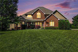 9705 NE JACOB Lane, Lee's Summit, MO 64086