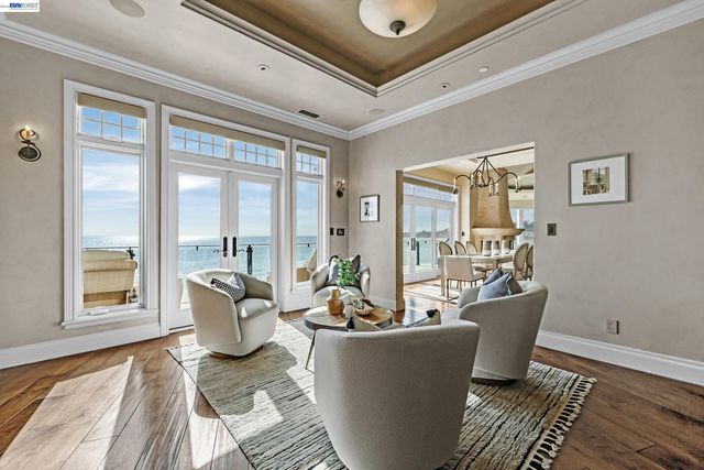 797 Las Olas Dr, Aptos, CA 95003