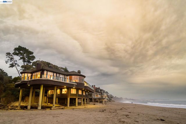 797 Las Olas Dr, Aptos, CA 95003