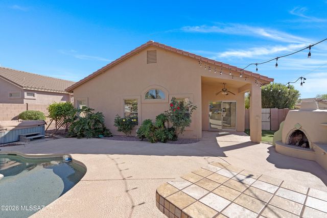 60224 Greystone Drive, Tucson, AZ 85739
