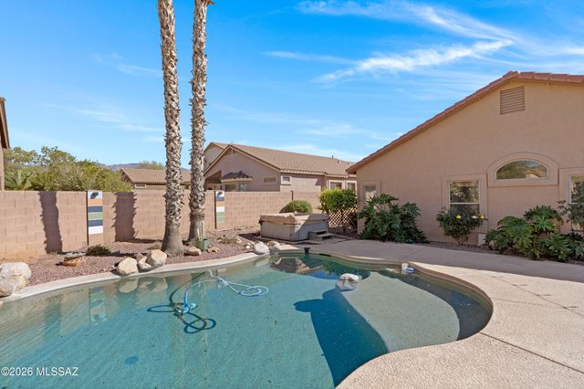 60224 Greystone Drive, Tucson, AZ 85739