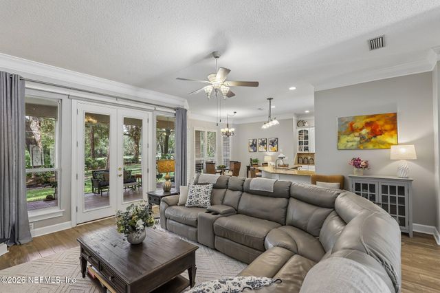 3686 ST ANDREWS Court, Green Cove Springs, FL 32043
