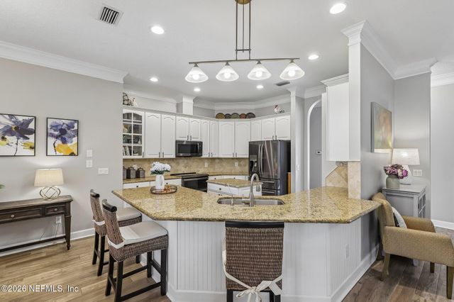 3686 ST ANDREWS Court, Green Cove Springs, FL 32043