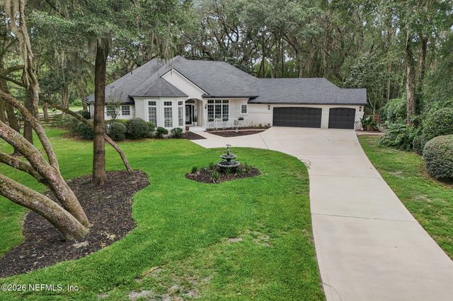 3686 ST ANDREWS Court, Green Cove Springs, FL 32043