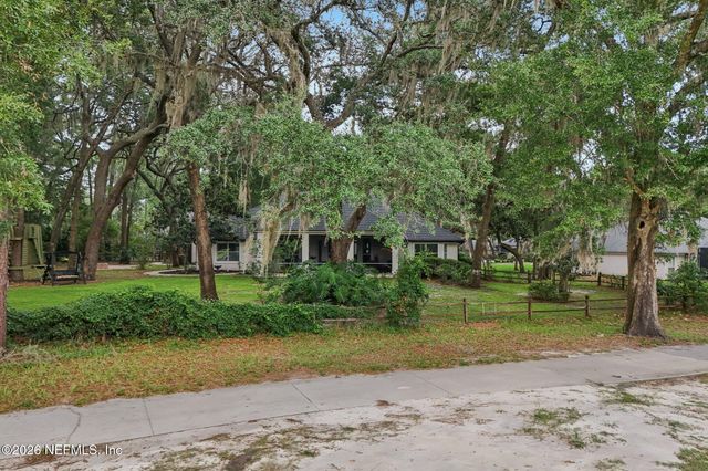 3686 ST ANDREWS Court, Green Cove Springs, FL 32043