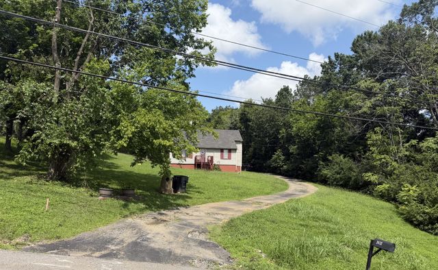 3872 Hutson Ave, Nashville, TN 37216