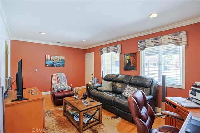 6452 Brown, Huntington Beach, CA 92647