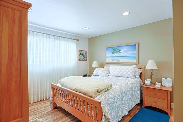6452 Brown, Huntington Beach, CA 92647