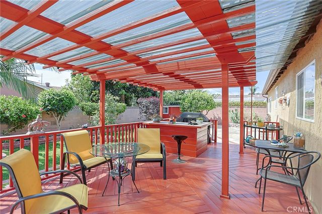 6452 Brown, Huntington Beach, CA 92647