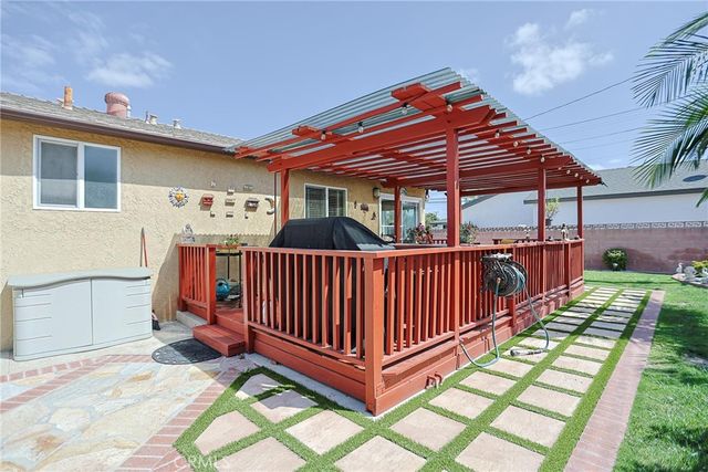 6452 Brown, Huntington Beach, CA 92647