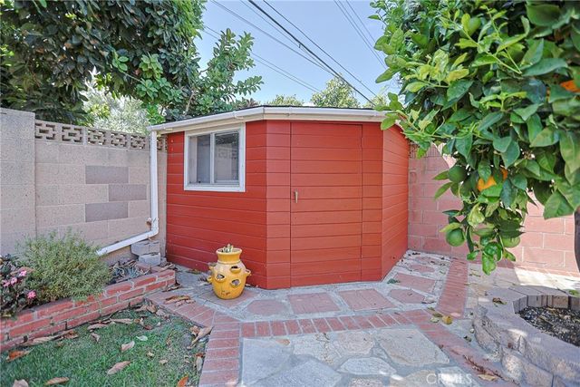 6452 Brown, Huntington Beach, CA 92647