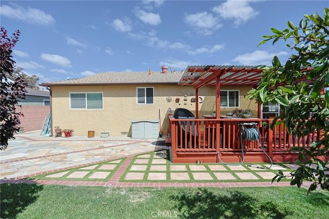 6452 Brown, Huntington Beach, CA 92647
