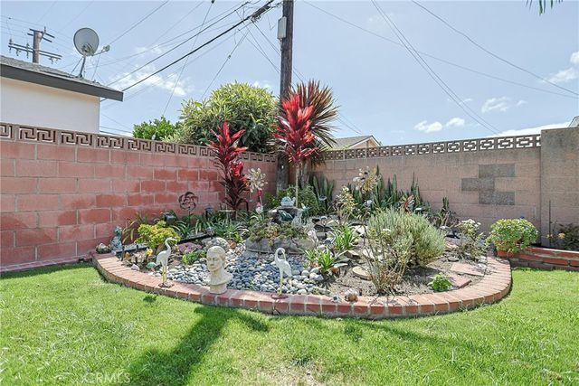6452 Brown, Huntington Beach, CA 92647