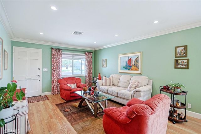 6452 Brown, Huntington Beach, CA 92647