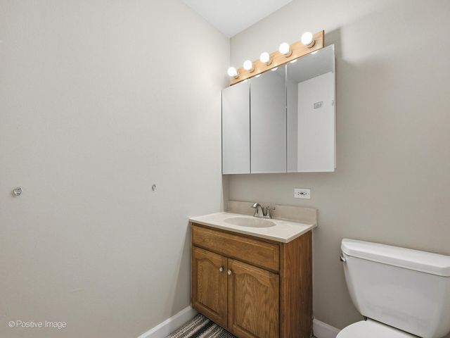 920 E Old Willow Road 203, Prospect Heights, IL 60070