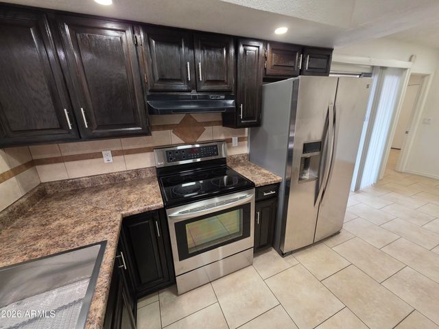 13230 N 42nd Drive, Phoenix, AZ 85029