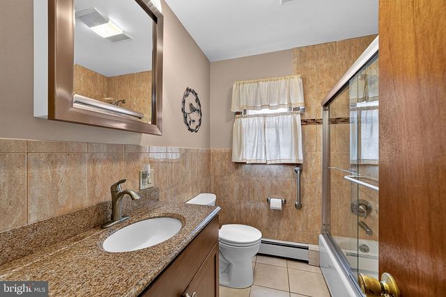 258 FORSGATE DR #A, Jamesburg, NJ 08831