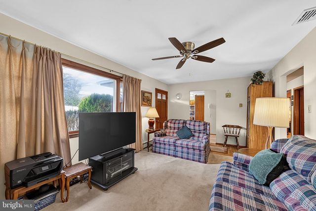 258 FORSGATE DR #A, Jamesburg, NJ 08831