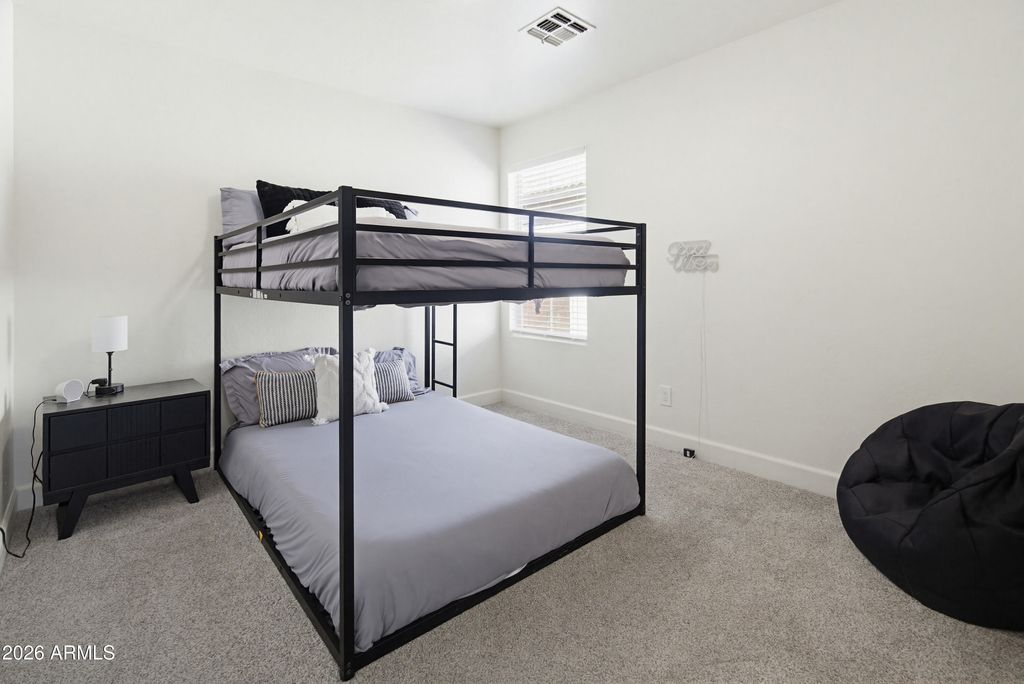Image 30 of property listing at 2842 E ROCKWOOD Drive, Phoenix, AZ 85050