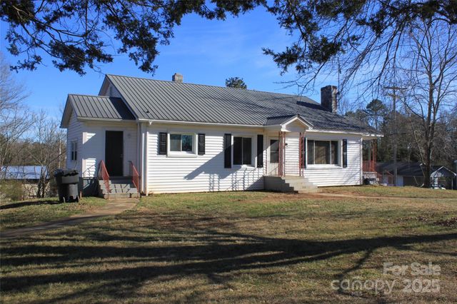 203 Trout Street, Forest City, NC 28043