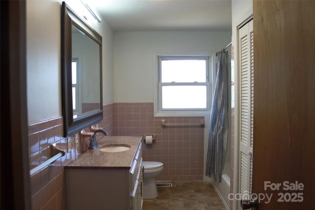 203 Trout Street, Forest City, NC 28043