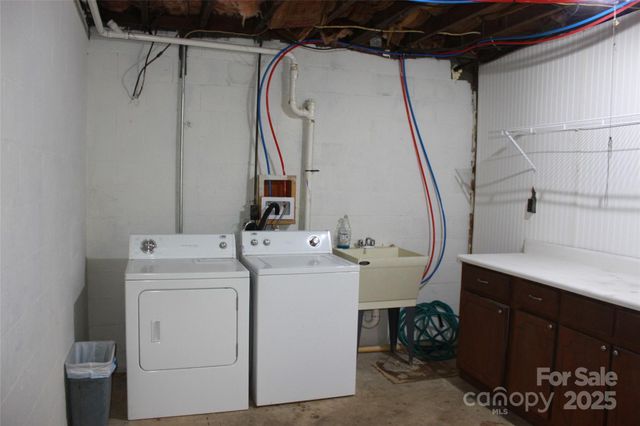 203 Trout Street, Forest City, NC 28043