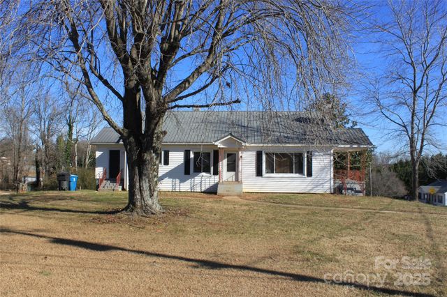 203 Trout Street, Forest City, NC 28043