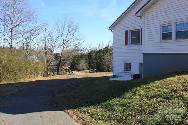 203 Trout Street, Forest City, NC 28043