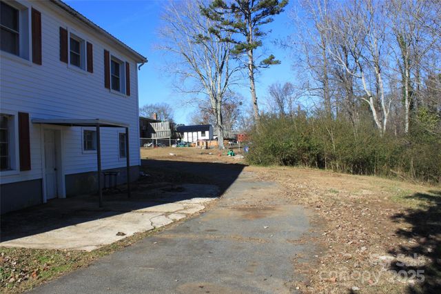 203 Trout Street, Forest City, NC 28043