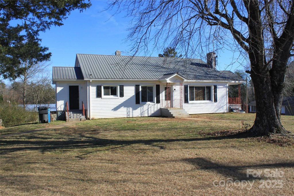 203 Trout Street, Forest City, NC 28043