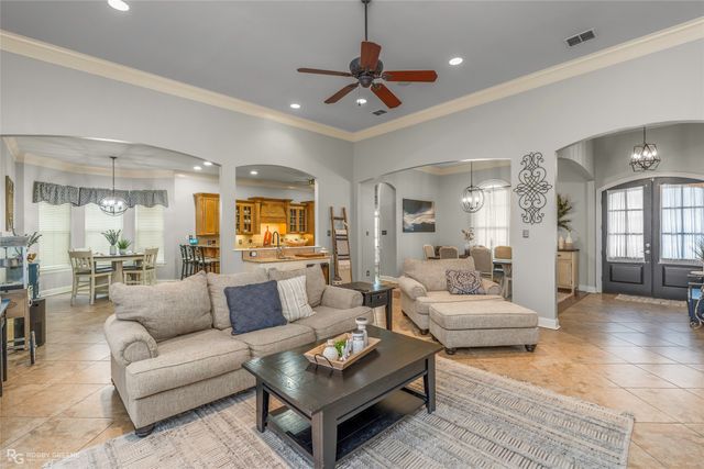 503 Secret Cove, Bossier City, LA 71111