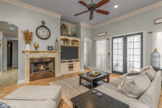 503 Secret Cove, Bossier City, LA 71111