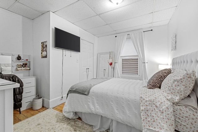 861 E Broadway, Boston, MA 02127