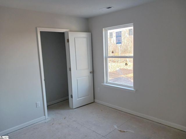 449 Haddon Trail, Woodruff, SC 29388