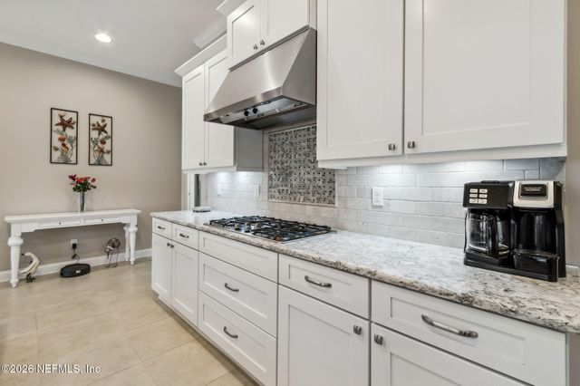 29170 GRANDVIEW Manor, Yulee, FL 32097