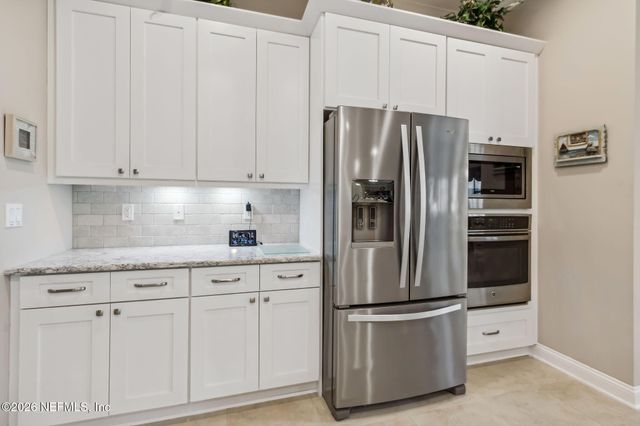 29170 GRANDVIEW Manor, Yulee, FL 32097