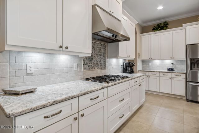 29170 GRANDVIEW Manor, Yulee, FL 32097